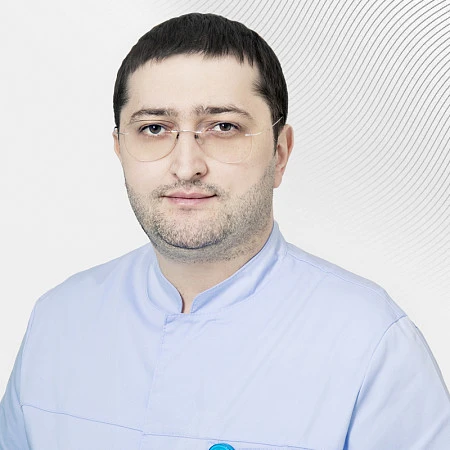 Стоматолог-ортопед, Стоматолог Байчоров Рустам , клиника EMC