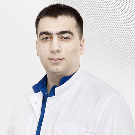 Нейрохирург Абдуллаев Орхан , клиника EMC