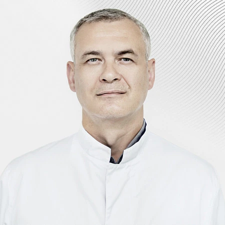 Травматолог-ортопед Фурсенко Глеб , клиника EMC