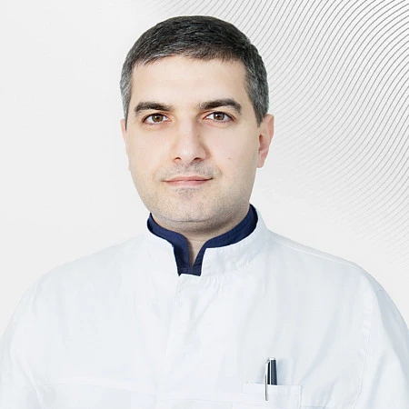 Дерматовенеролог, Косметолог Айрапетян Роберт , клиника EMC