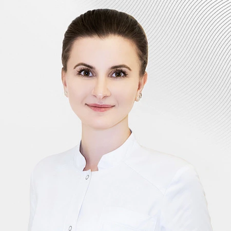 Врач по лечебной физкультуре и спортивной медицине, Физиотерапевт Судакова Юлия , клиника EMC