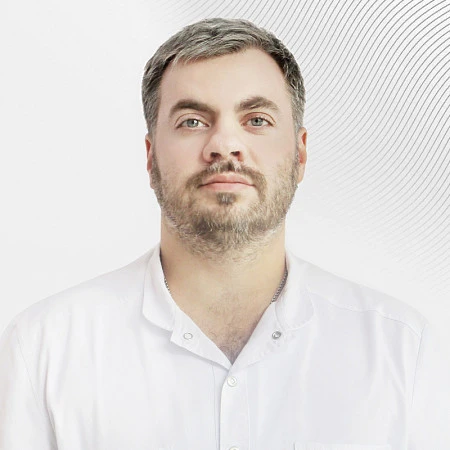 Медицинский брат по массажу Боровский Николай , клиника EMC