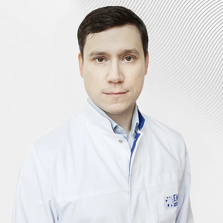 Врач общей практики Питеркин Дмитрий , клиника EMC