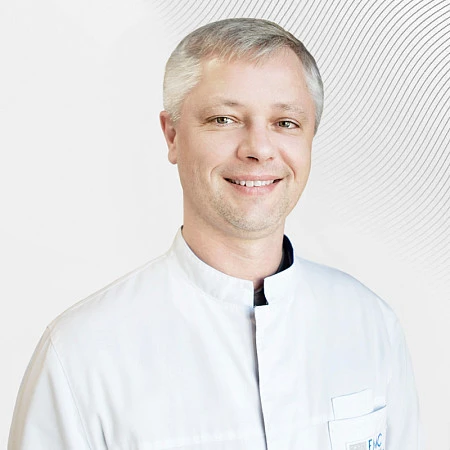 Врач УЗ-диагностики Орлов Дмитрий  , клиника EMC