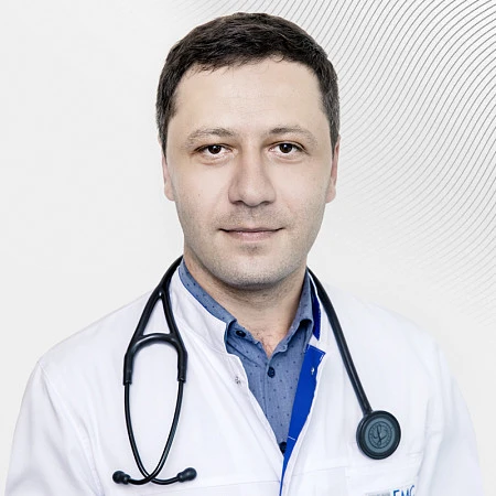 Терапевт, Врач общей практики Жамбеев Азамат , клиника EMC