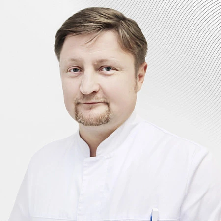 Анестезиолог-реаниматолог Знаменский Владислав , клиника EMC